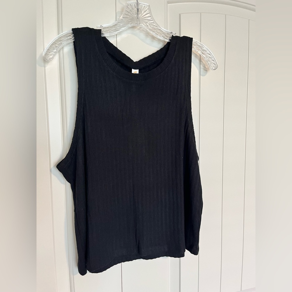 NWT Fornia Tank - Sz M